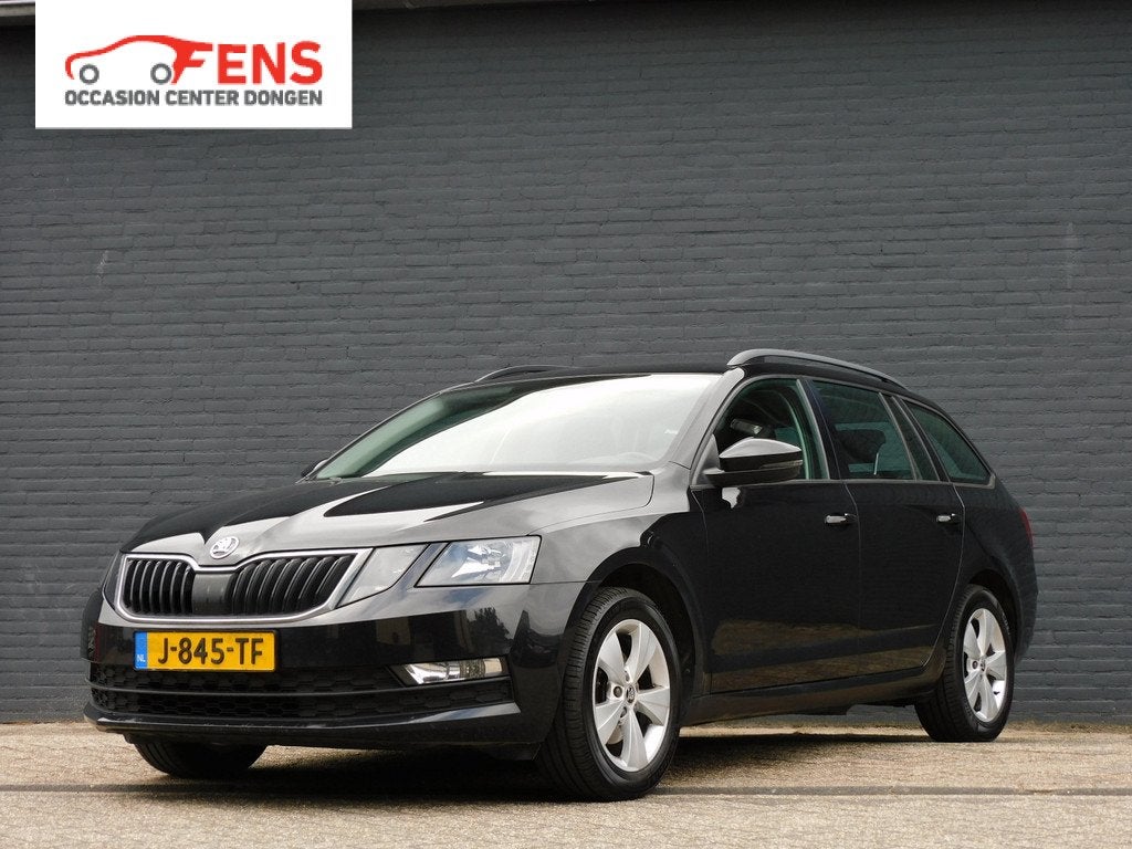 Skoda Octavia Combi 1.0 TSI Greentech Ambition Business DEAL, Auto's, Skoda, Stof, Gebruikt, 116 pk, Zwart