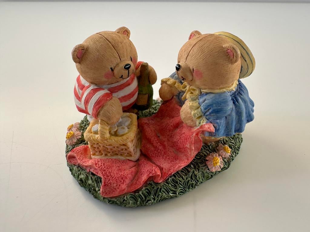 Forever Friends beeldje picknicken, Ophalen of Verzenden, Zo goed als nieuw, Dier