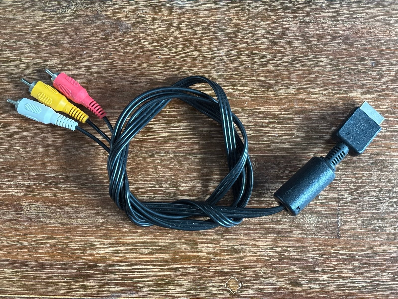 Originele PlayStation 1, 2 en 3 AV kabel, Ophalen of Verzenden, Gebruikt, Voeding, Oplader of Kabel, PlayStation 1