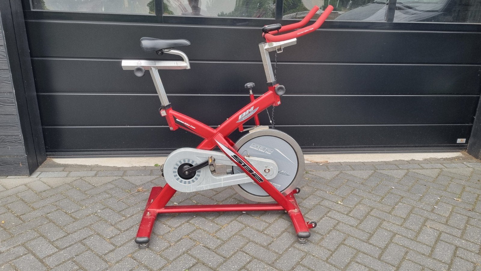 BH Fitness Spinbike Two - Rode Spinningfiets, Gebruikt, Spinningfiets, Ophalen of Verzenden, Metaal