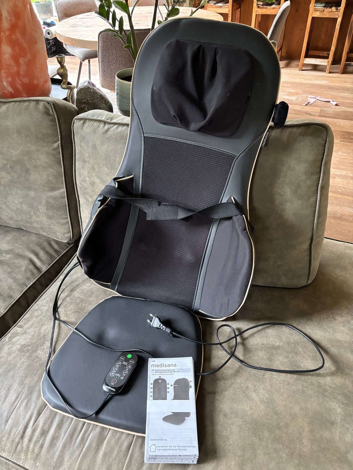 Medisana MC 825 Shiatsu Massagezitkussen met warmte, Sport en Fitness, Massageproducten, Ophalen, Zo goed als nieuw, Massagestoel of Kussen