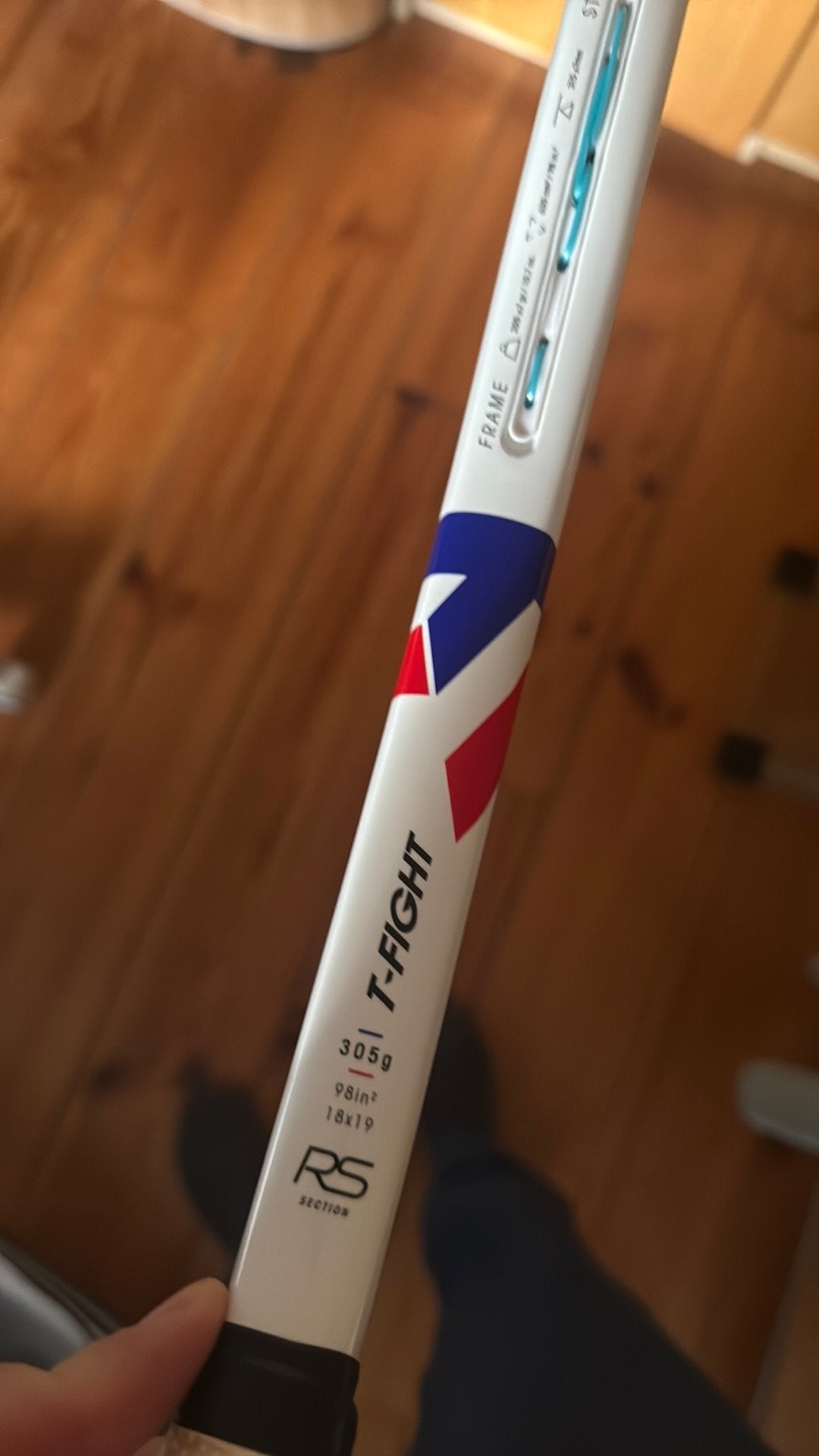 Foto 6 van Set van 3 Tecnifibre T-Fight 305 S tennisrackets L2