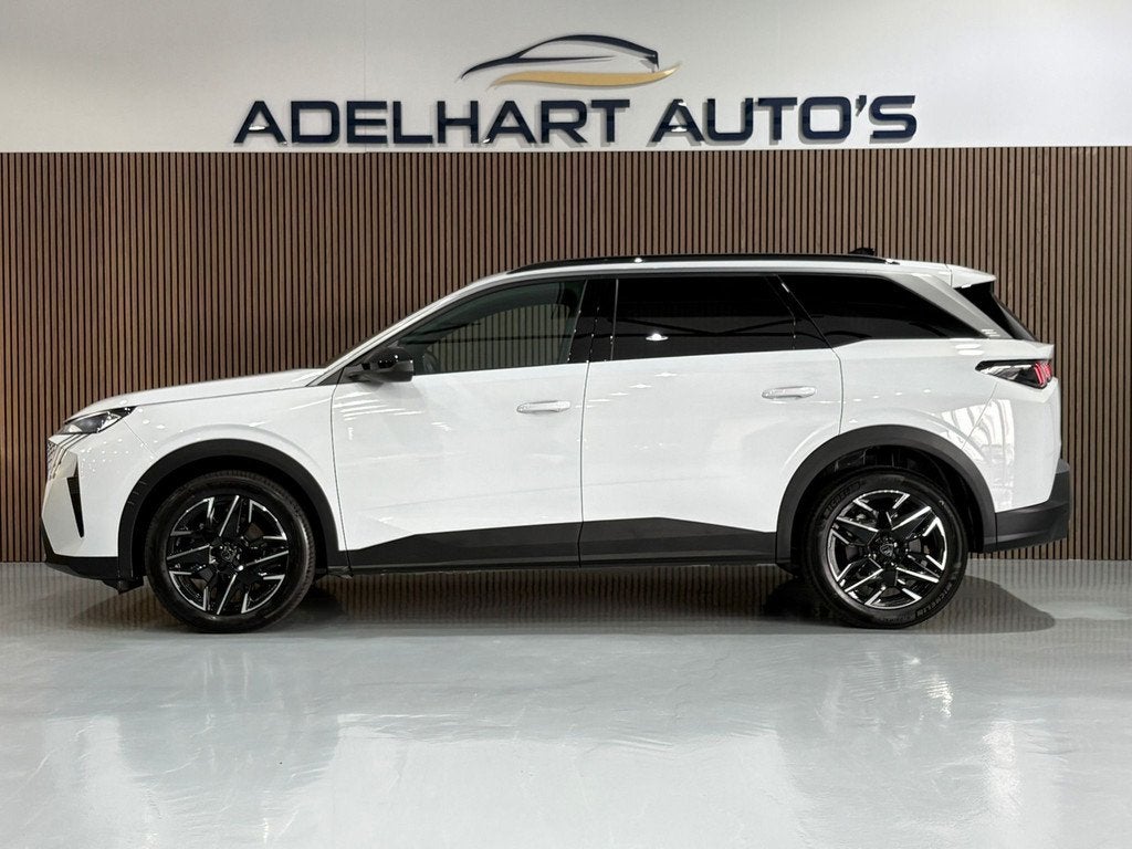 Peugeot 5008 1.2 Hybrid 145 Allure 7 Pers. 5 X Voorraad Auto, Auto's, Peugeot, 145 pk, Gebruikt, Zwart, 1199 cc