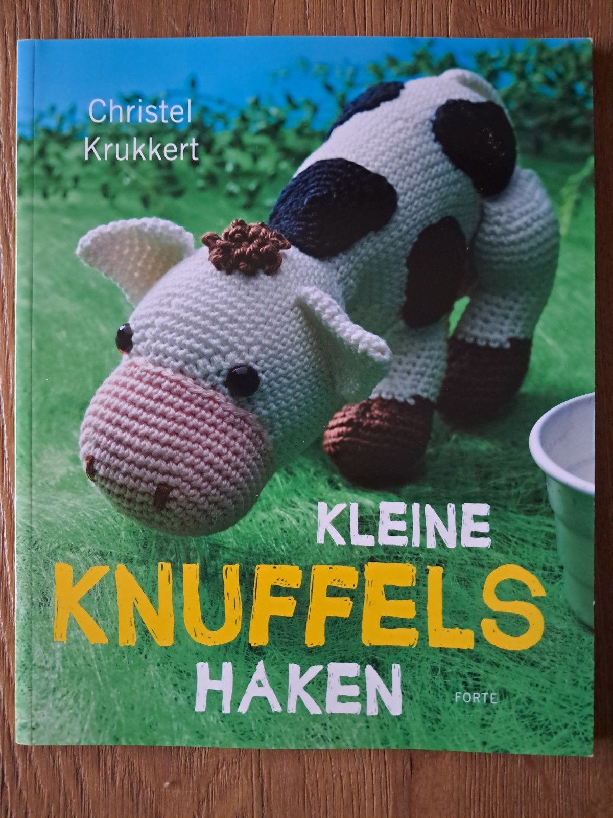 Kleine Knuffels Haken - Christel Krukkert, Ophalen of Verzenden, Nieuw, Haken, Patroon of Boek