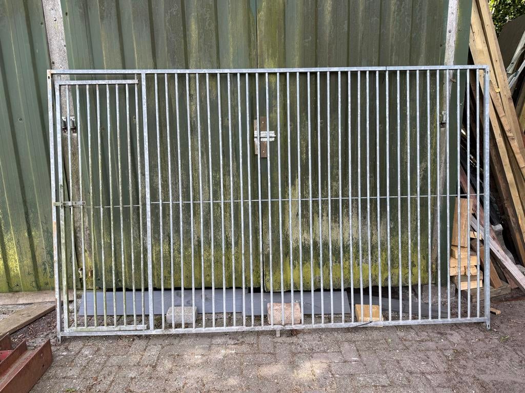 Honden kennel / rekken, Dieren en Toebehoren, Hondenhokken, Ophalen, 110 cm of meer, 100 cm of meer