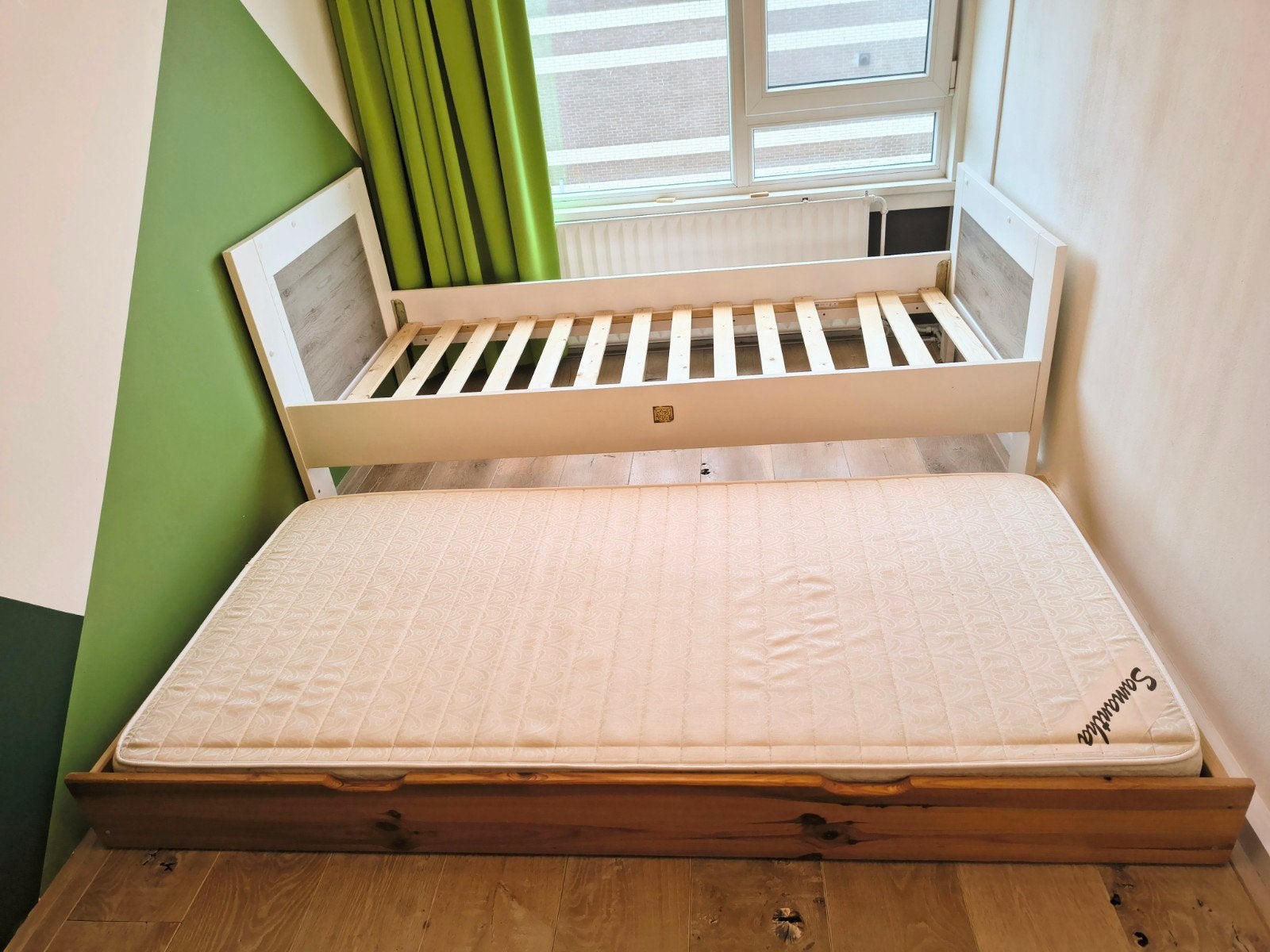 Onderschuifbed, Ophalen
