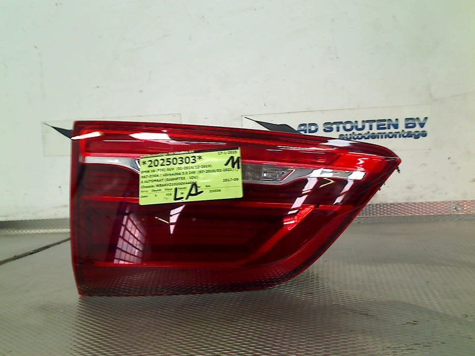 Achterlicht Links binnen BMW X6 (F16) 2017 743882503, Gebruikt, Petuelring 130, München 80809, , Duitsland, BMW, Bayerische Motoren Werke AG