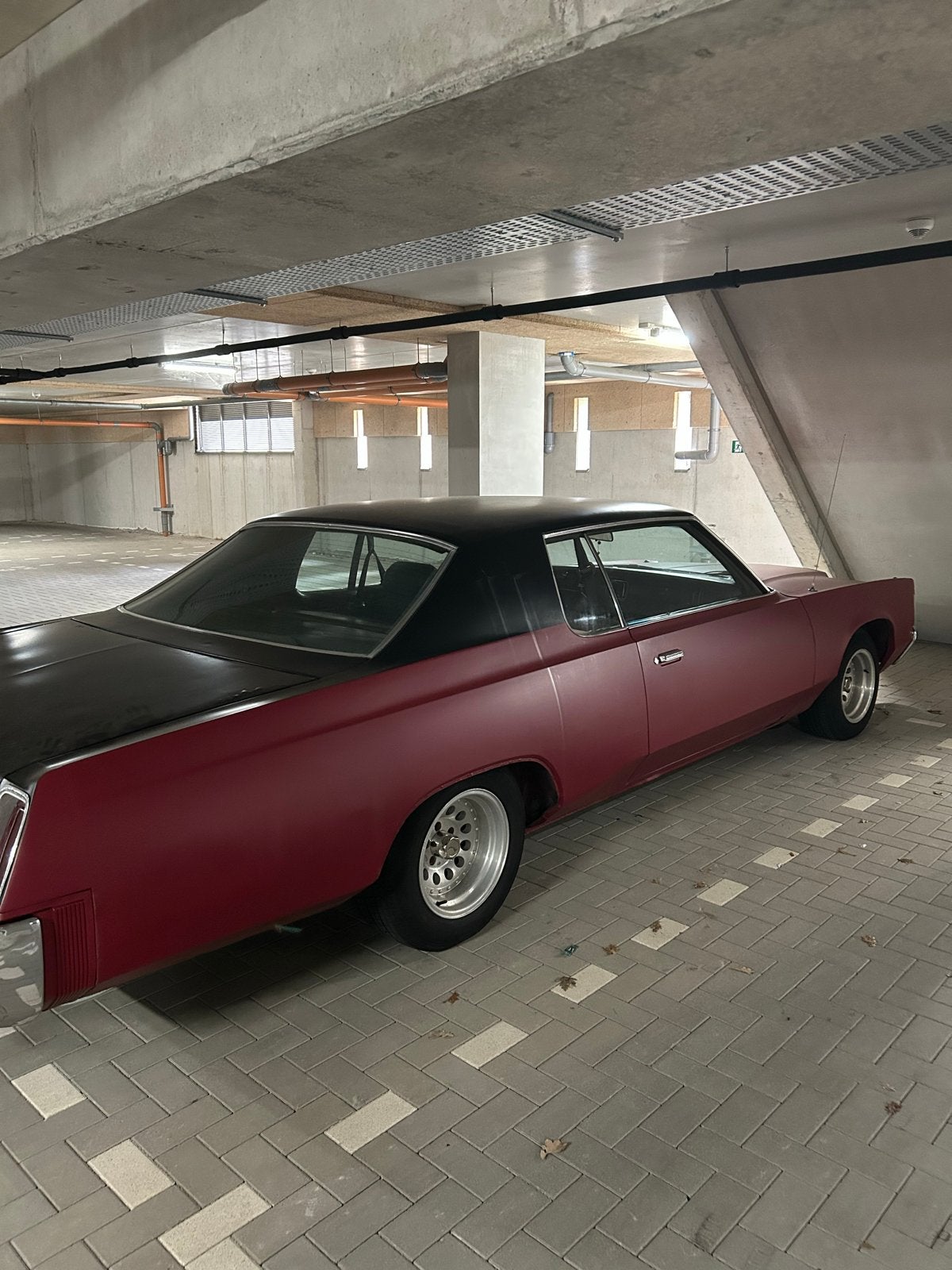 Chrysler 1975 Rood, foto 3
