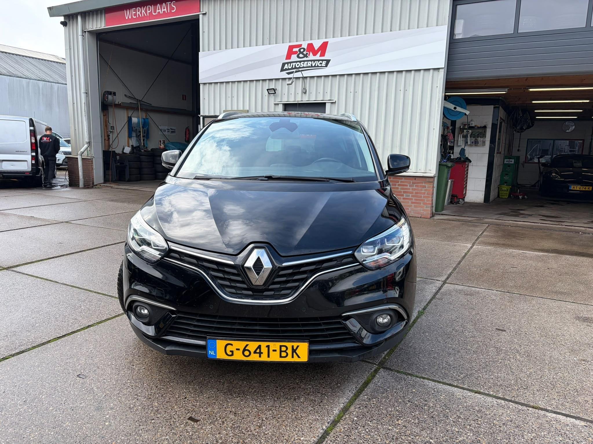 Renault Grand Scénic 1.3 TCe Bose 7p. Clima, cruise, stoelv, Auto's, Voorwielaandrijving, Euro 6, 4 cilinders, Zwart
