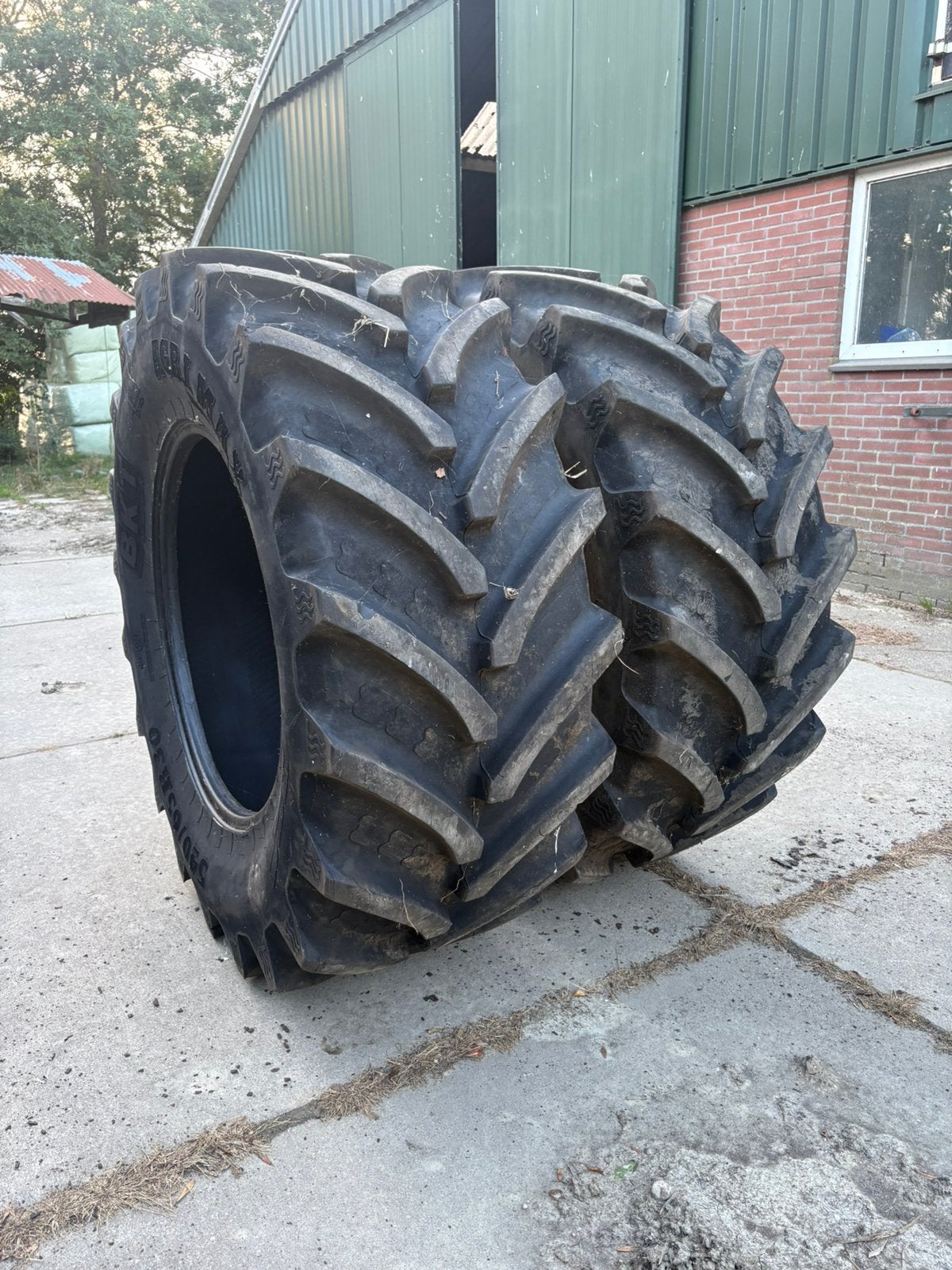 540/65R30, Ophalen