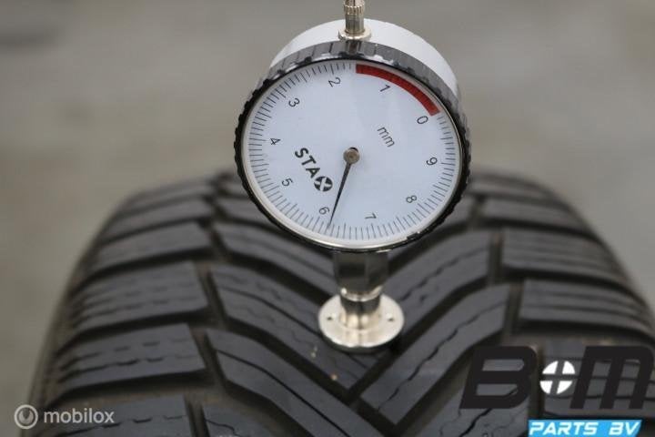 2 x 2055516 91H Michelin Alpin 6 met 5mm 205 55 16, Gebruikt, 16 inch