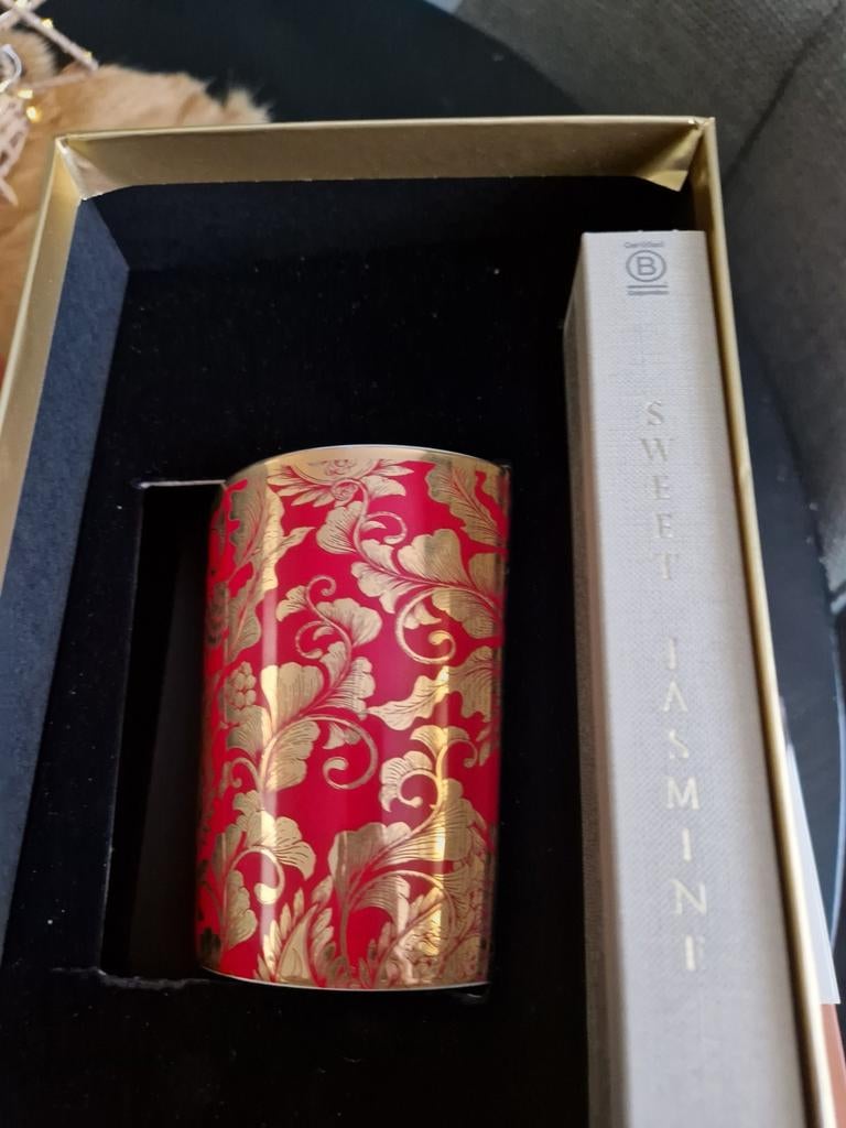 Rituals Sweet Jasmine Kaars - Rood met Goud, Overige materialen, Nieuw, Ophalen of Verzenden, Overige kleuren