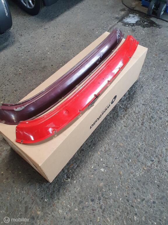 Lip / onderplaat achterbumper  Porsche 911 74/89, Auto-onderdelen, Gebruikt, Porsche, Ophalen of Verzenden, Porsche