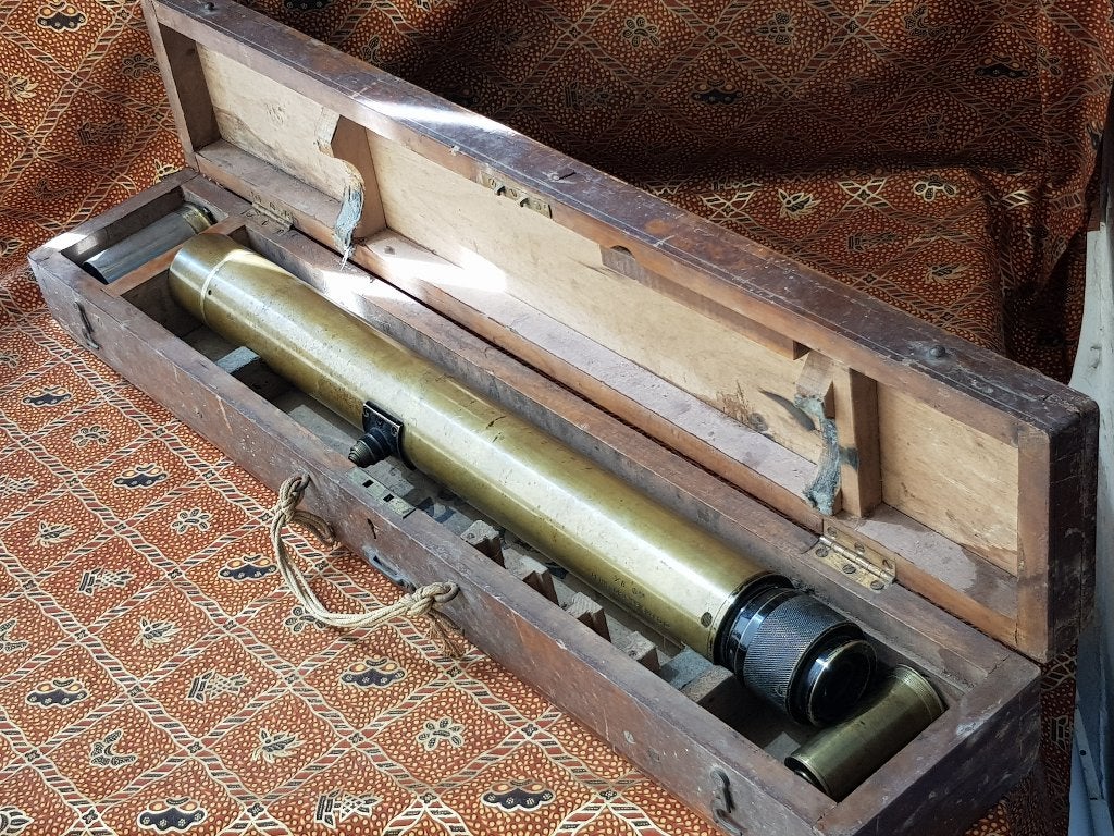 Antieke militaria tank periscoop uit Engeland in een kist., Ophalen of Verzenden