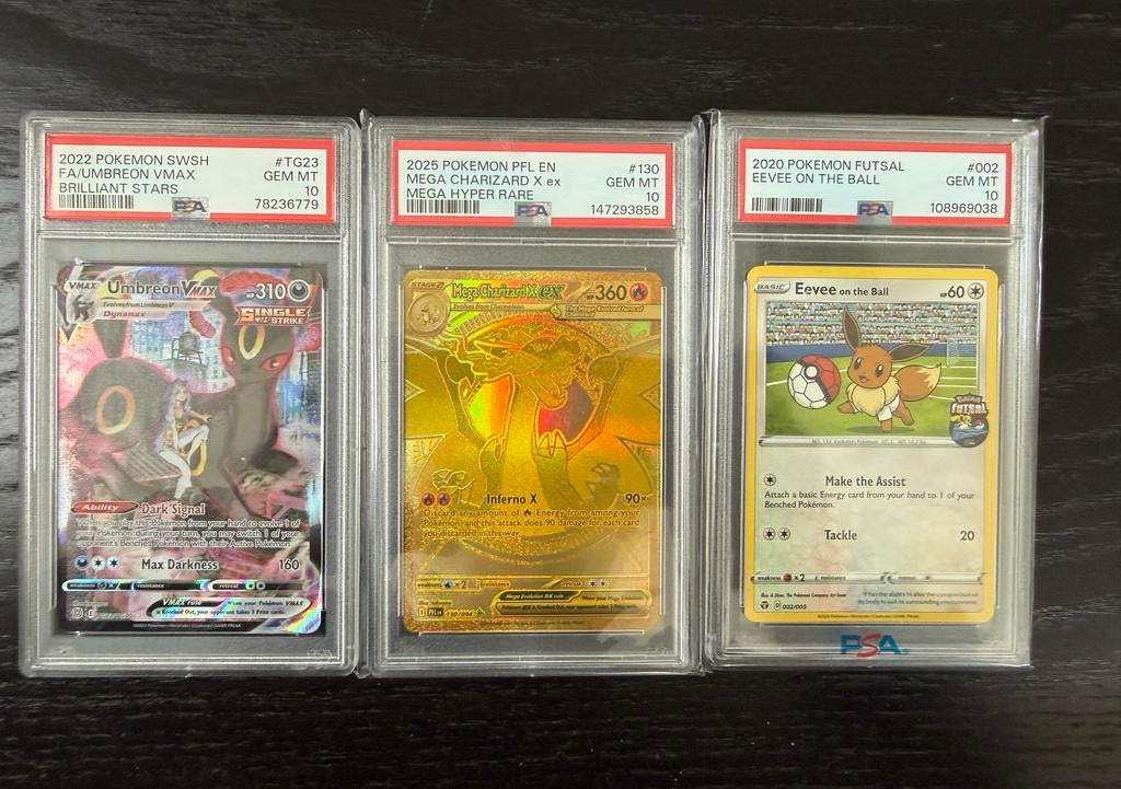 Charizard EX X, Eevee on the Ball &  Umbreon VMAX in PSA10, Ophalen, Nieuw, Meerdere kaarten
