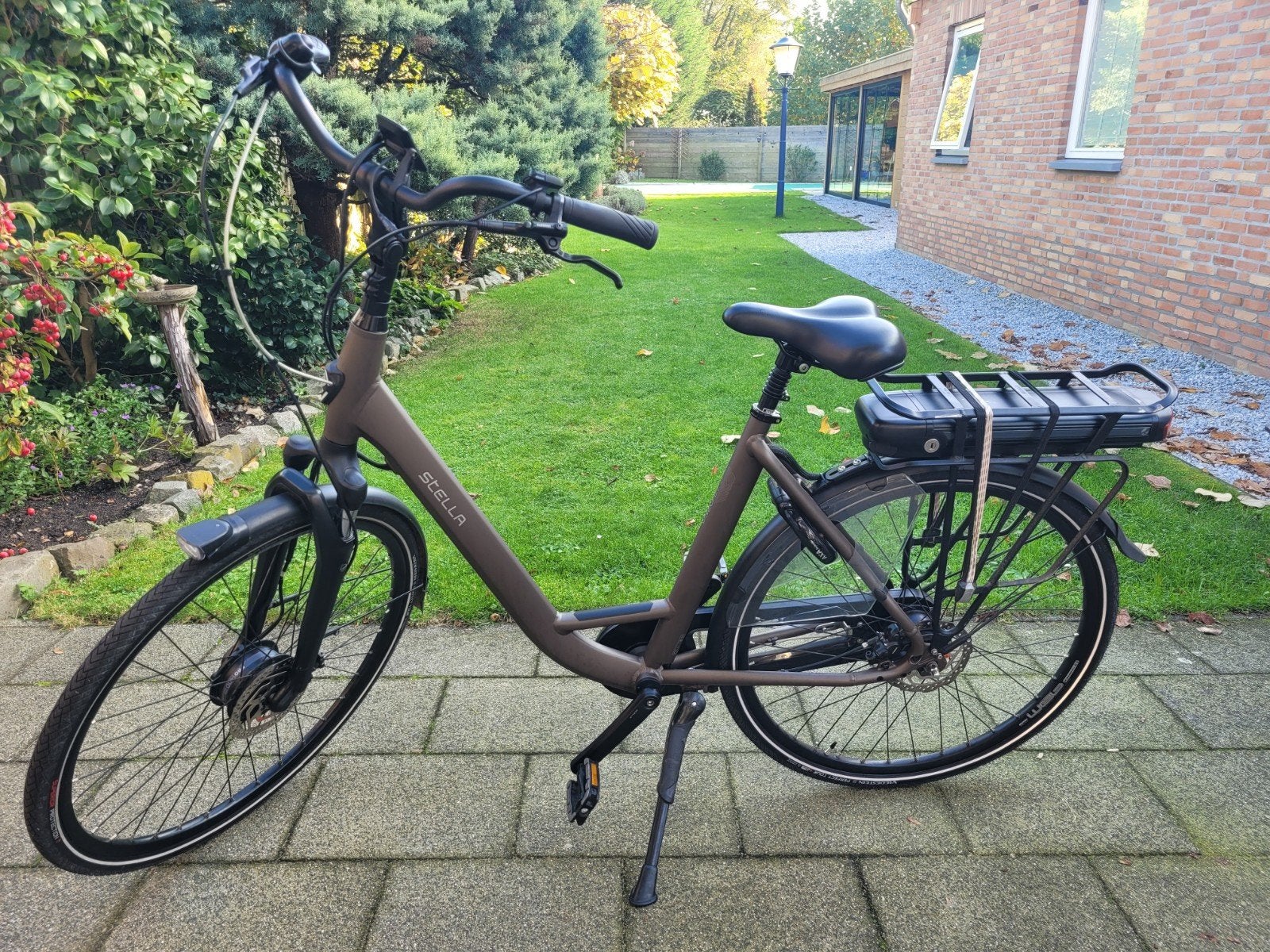 Stella Livorno E-bike - Zo goed als nieuw, Zo goed als nieuw, 51 tot 55 cm, 50 km per accu of meer, Ophalen
