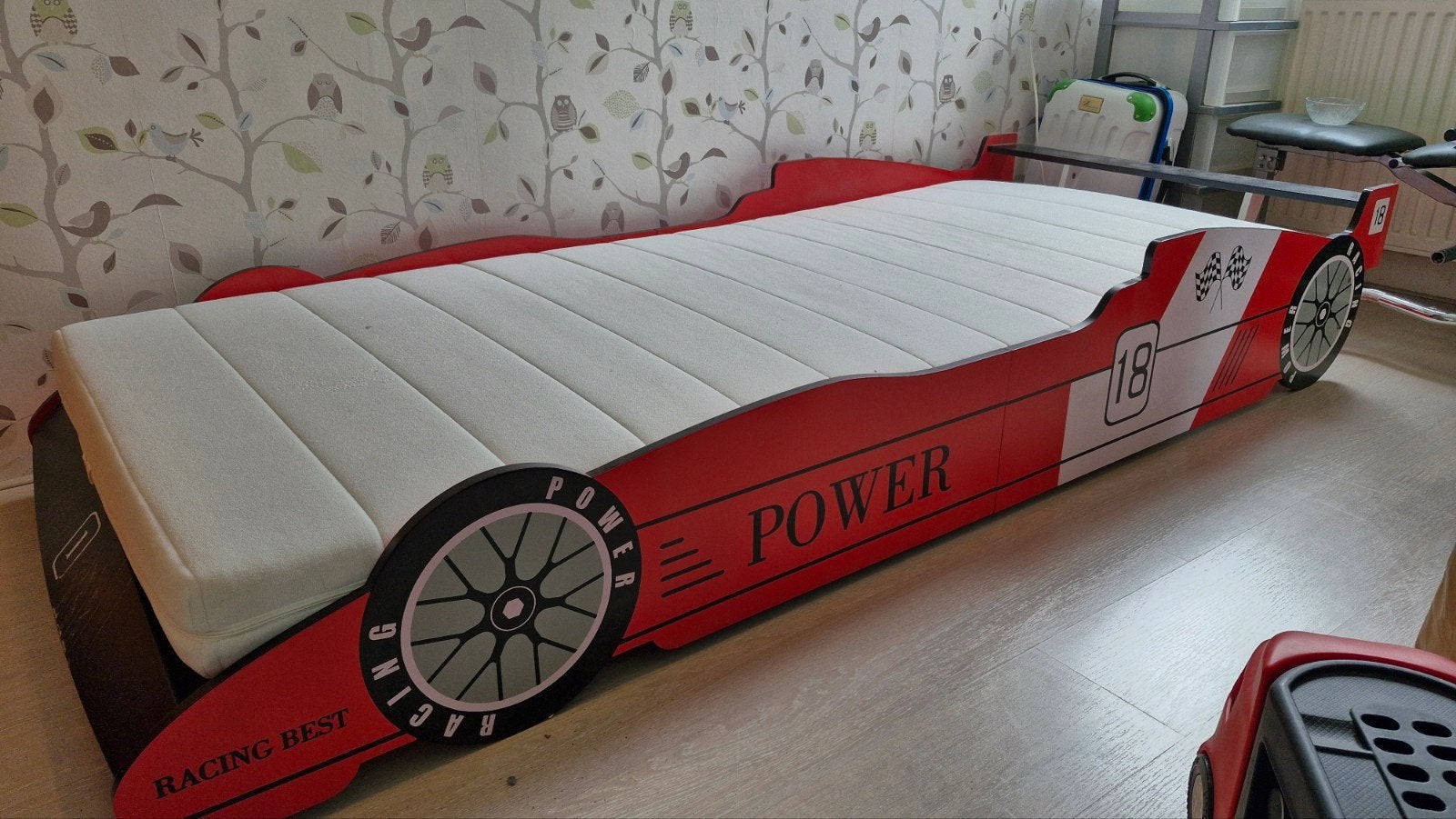 Kinderbed raceauto inclusief matras - Gebruikt maar stevig, Overige materialen, Gebruikt, Eenpersoons, Ophalen of Verzenden
