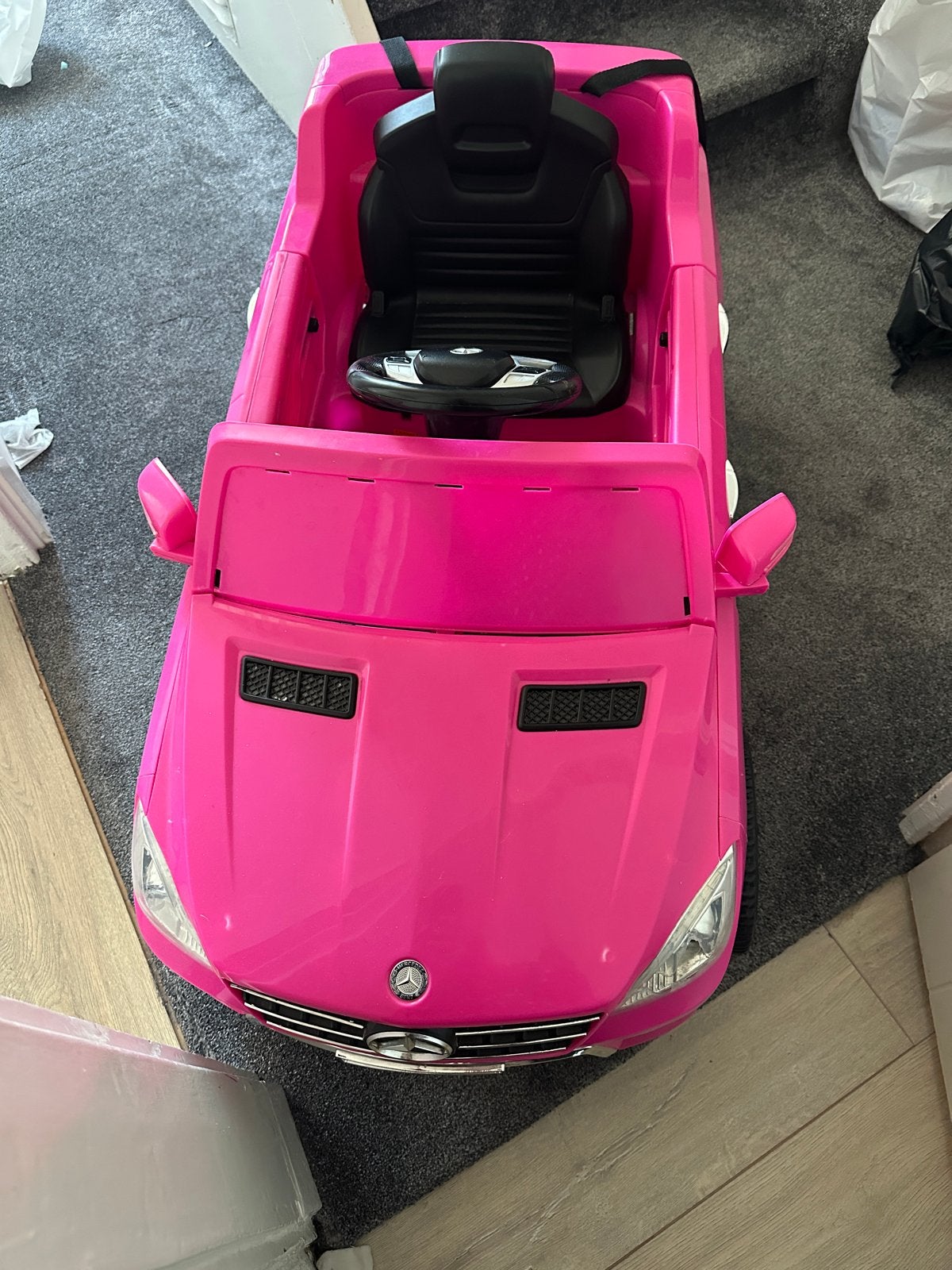 Roze elektrische kinderauto Mercedes-Benz, Ophalen, Gebruikt, Loopvoertuig