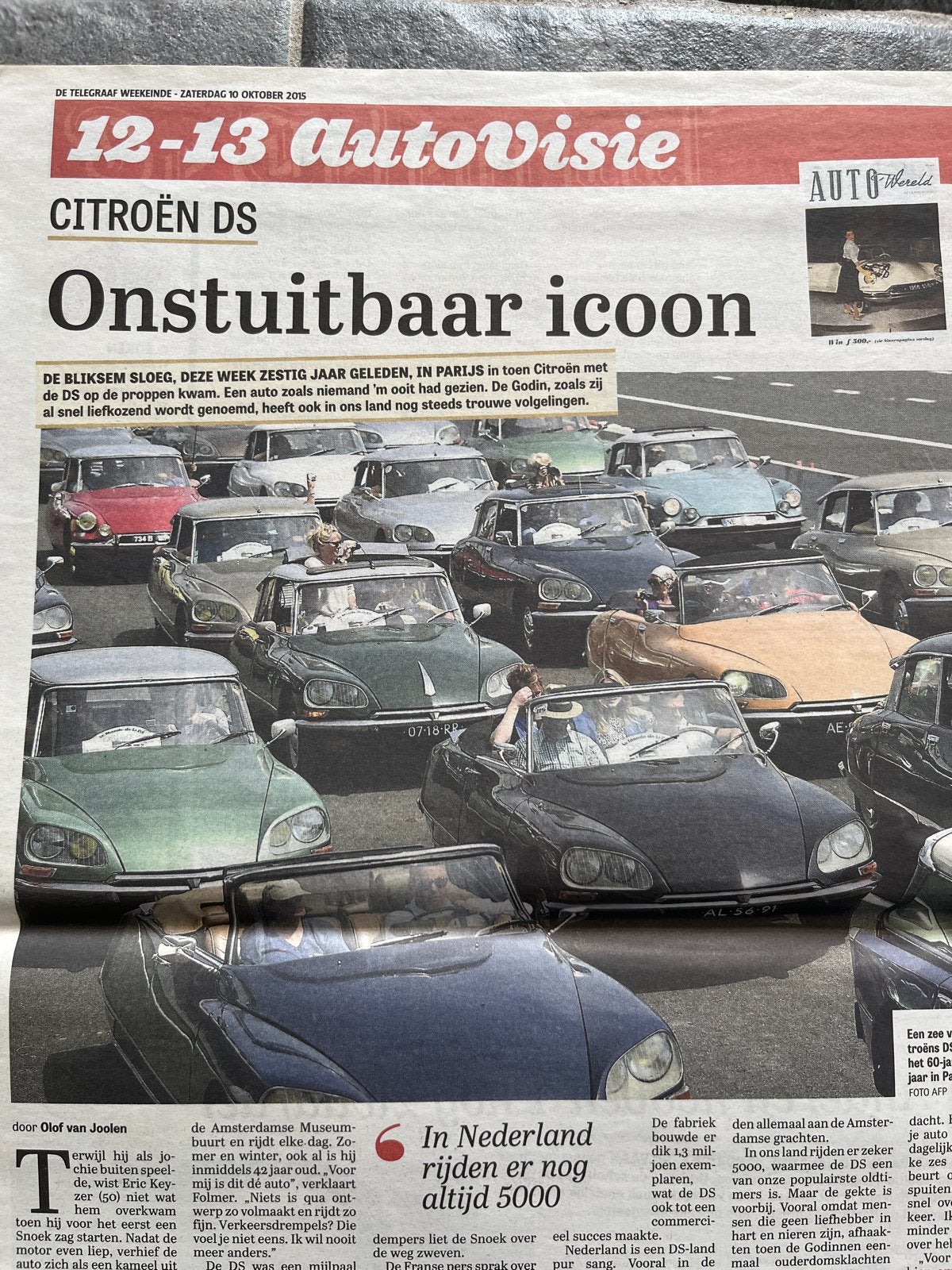 Weekeinde oktober 2015: Citroen DS, Trabant 601, Ophalen of Verzenden, Gelezen, Krant