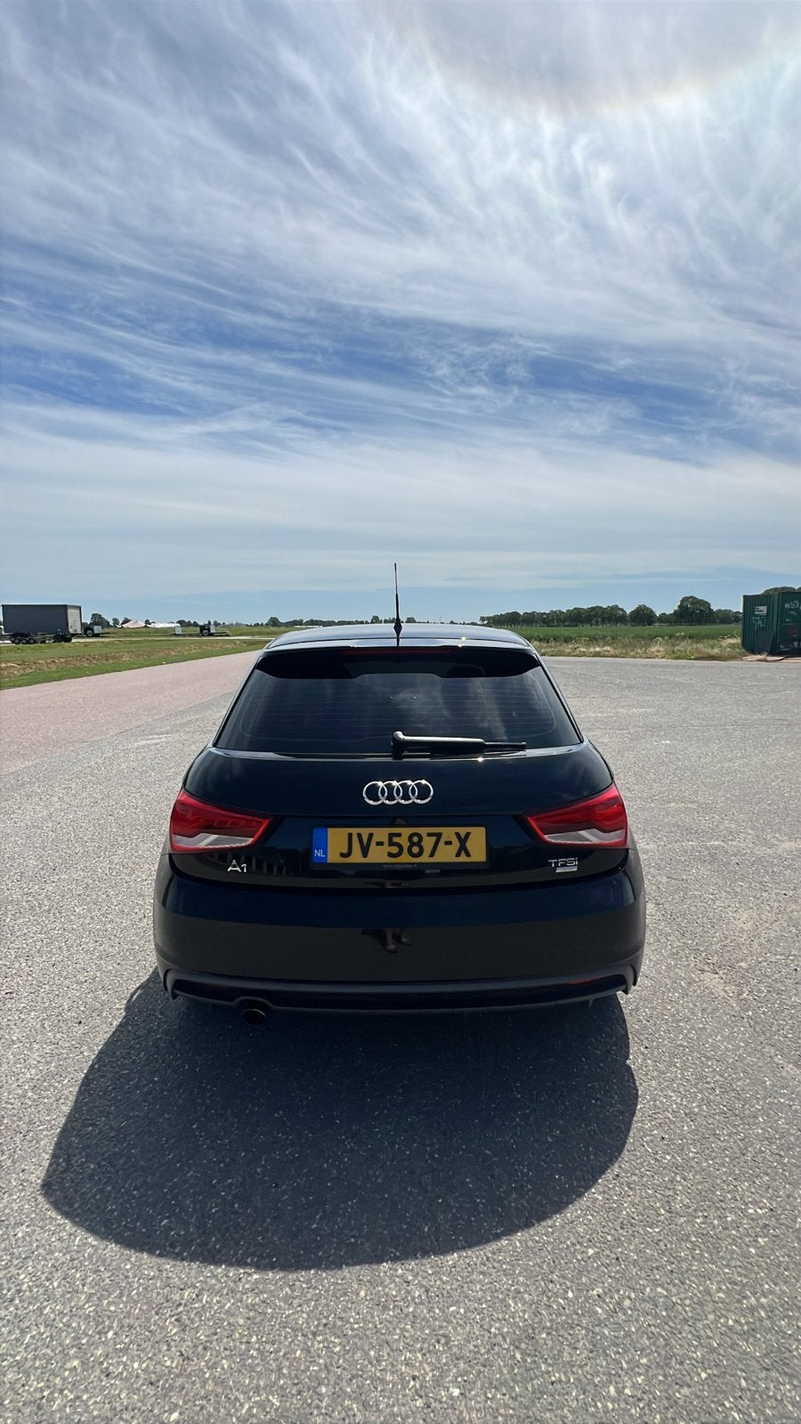 Audi A1 1.0 Tfsi 70KW Sportback 2016 Zwart, Auto's, Voorwielaandrijving, 95 pk, Origineel Nederlands, Particulier