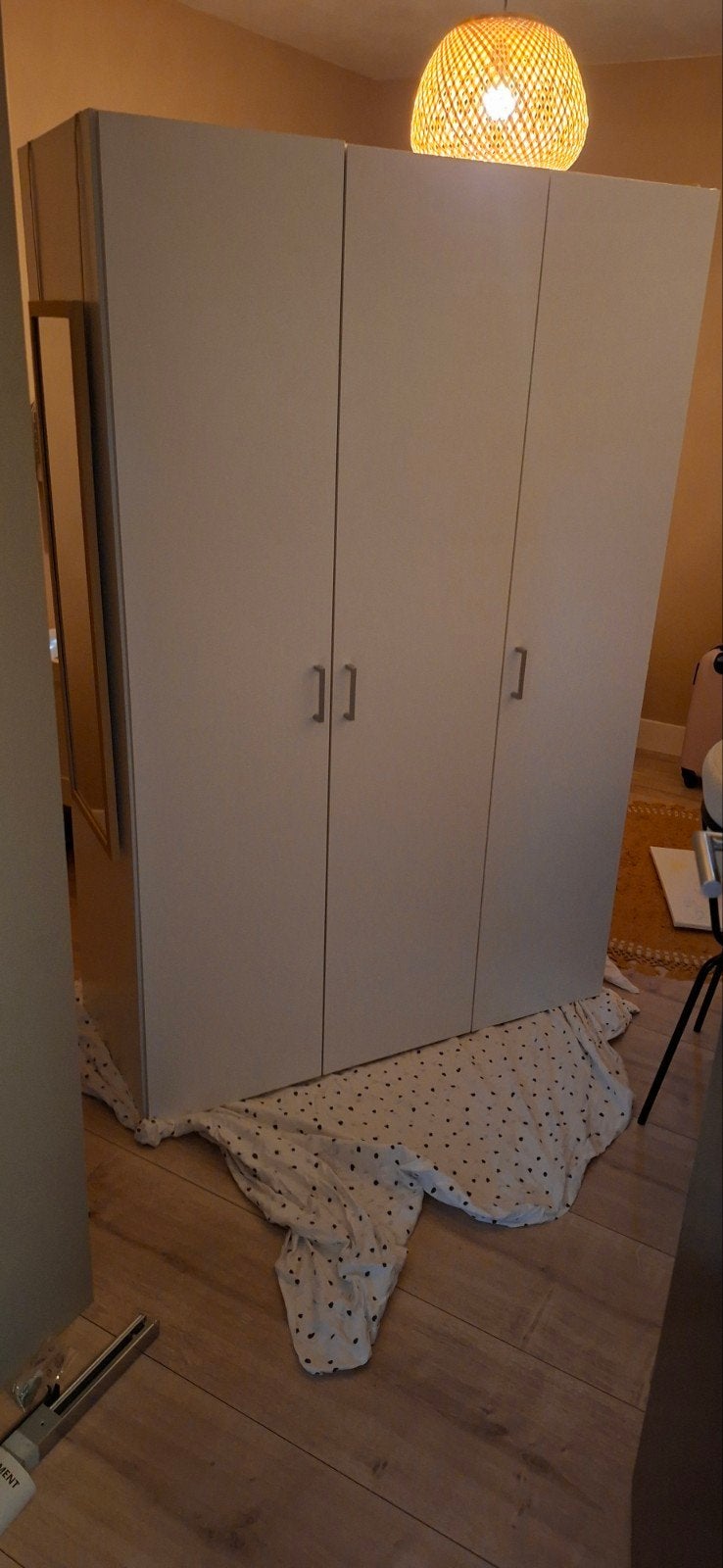 witte kledingkast 3 deurs, Ophalen, Gebruikt, 100 tot 150 cm, 150 tot 200 cm