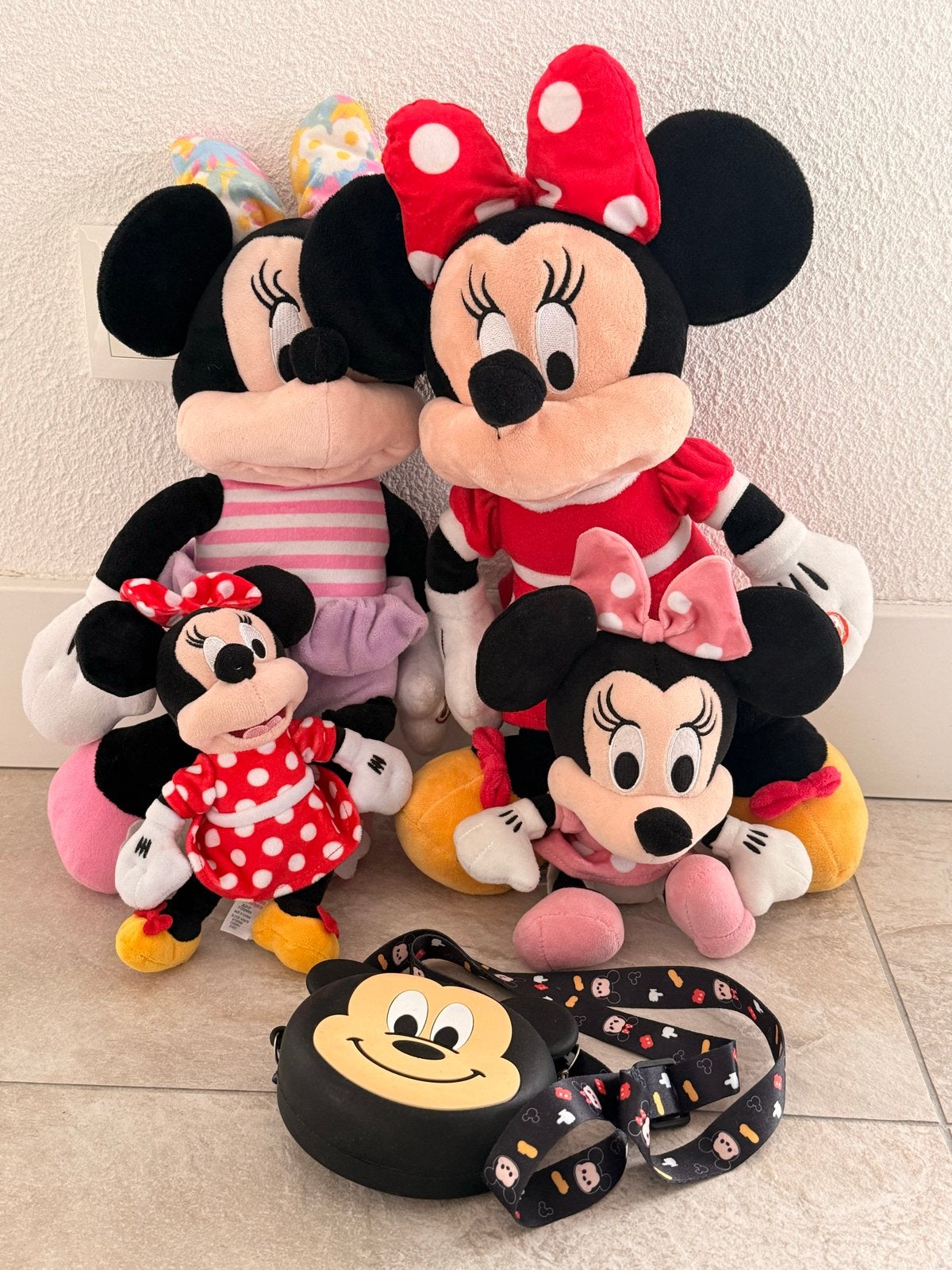 Minnie Mouse Knuffels en Tas - Diverse Maten en Stijlen, Ophalen, Muis, Disney, Zo goed als nieuw