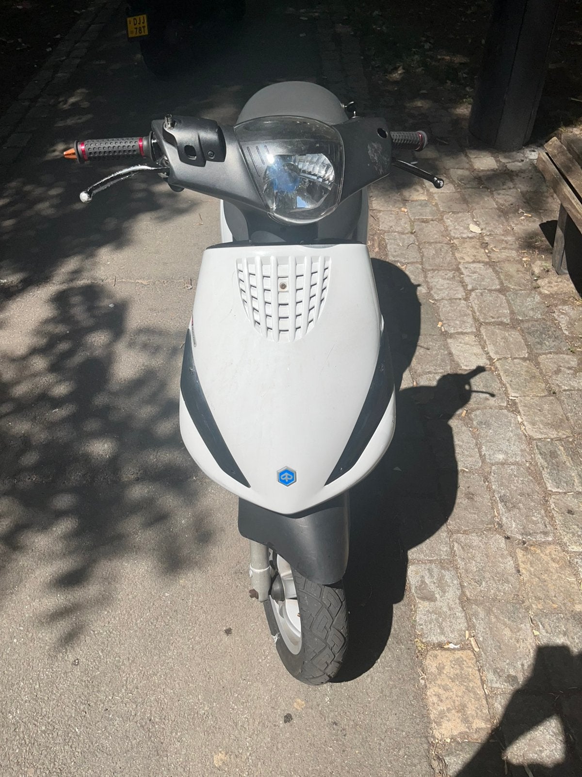 Zip 4 takt tekoop 50cc, Fietsen en Brommers, Scooters | Piaggio, Ophalen, Zo goed als nieuw, Benzine, Zip