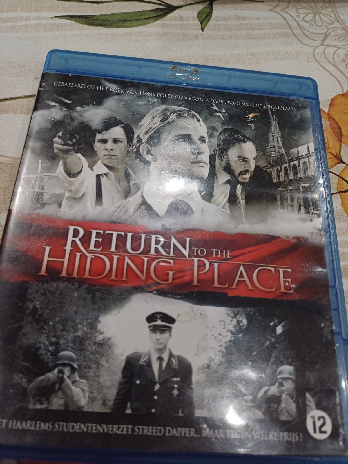 return to the hiding place, Ophalen of Verzenden, Zo goed als nieuw, Muziek en Concerten