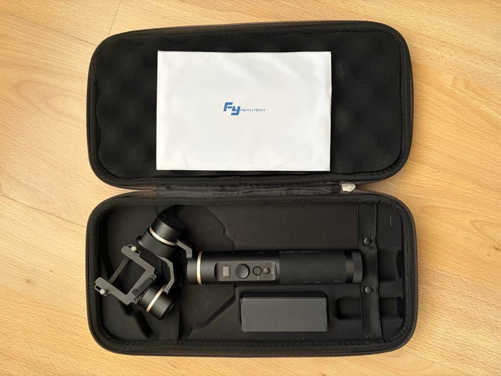 Feiyutech G6 Gimbal voor actiecamera's en smartphones, Ophalen of Verzenden, Zo goed als nieuw