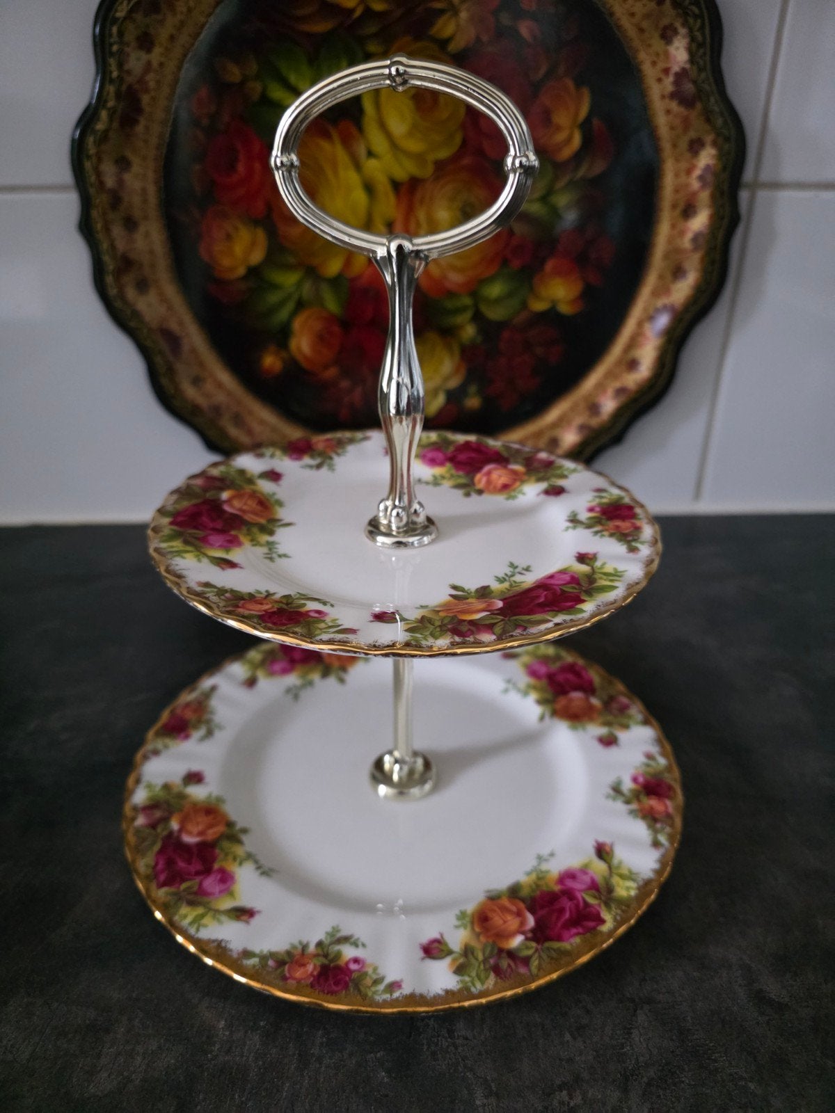 Royal Albert Old Country Roses etage, Ophalen of Verzenden, Zo goed als nieuw
