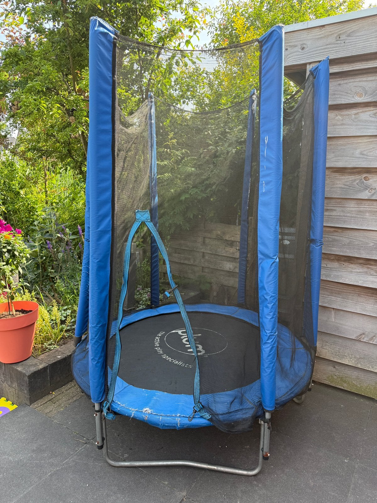 Trampoline, Ophalen, Gebruikt