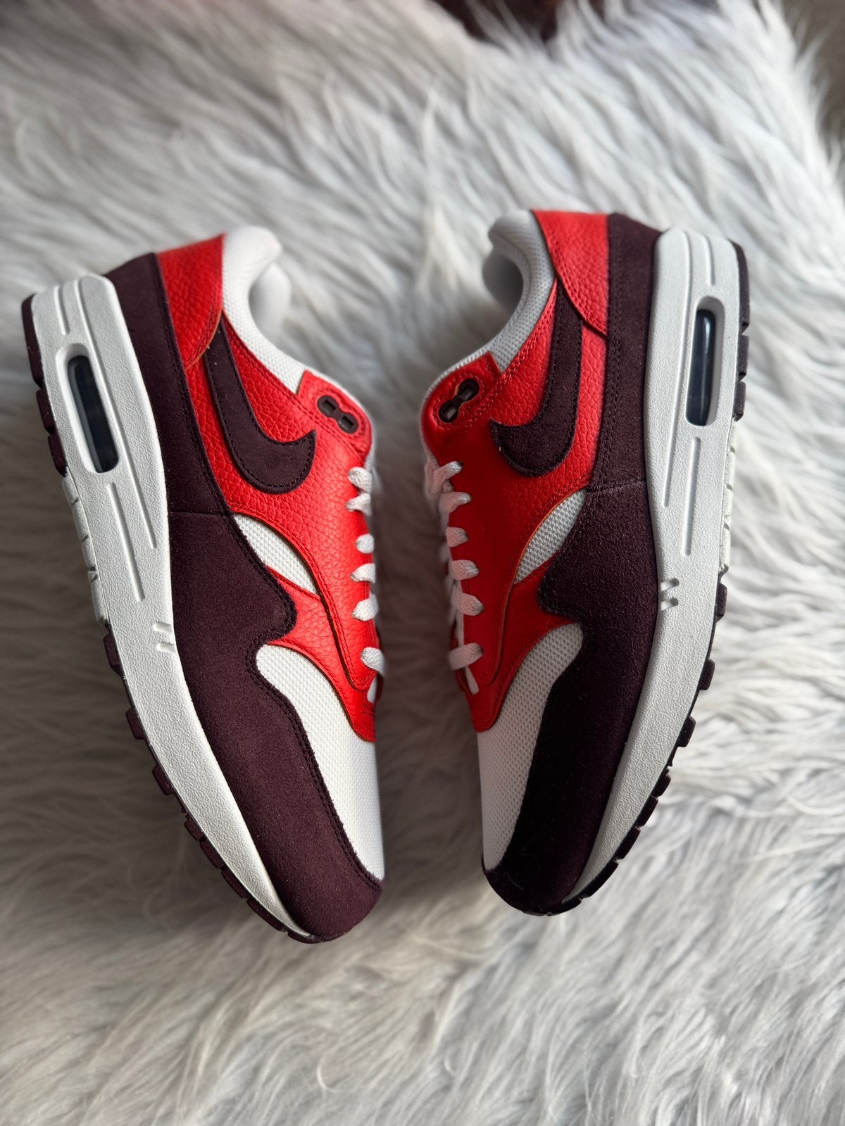 Nieuwe Nike Air Max 1 rood wit Bordeaux maat eu 45.5, Overige kleuren, Nike, Nieuw, Ophalen of Verzenden