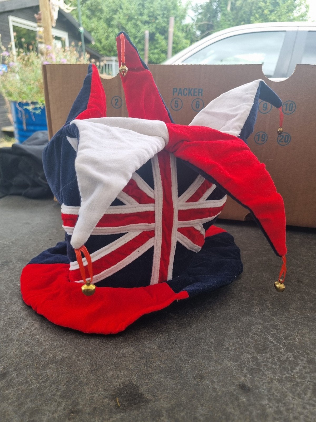 Gekke Hoed met Britse Vlag - Feestmuts met Belletjes (doos5), Ophalen of Verzenden, Gebruikt, Hoed of Pruik, Carnaval