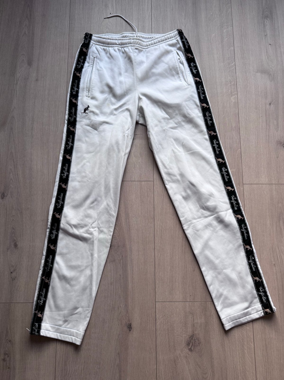 Australian trainingsbroek met Bies Maat 50, Ophalen of Verzenden, Zo goed als nieuw, Maat 48/50 (M), Wit