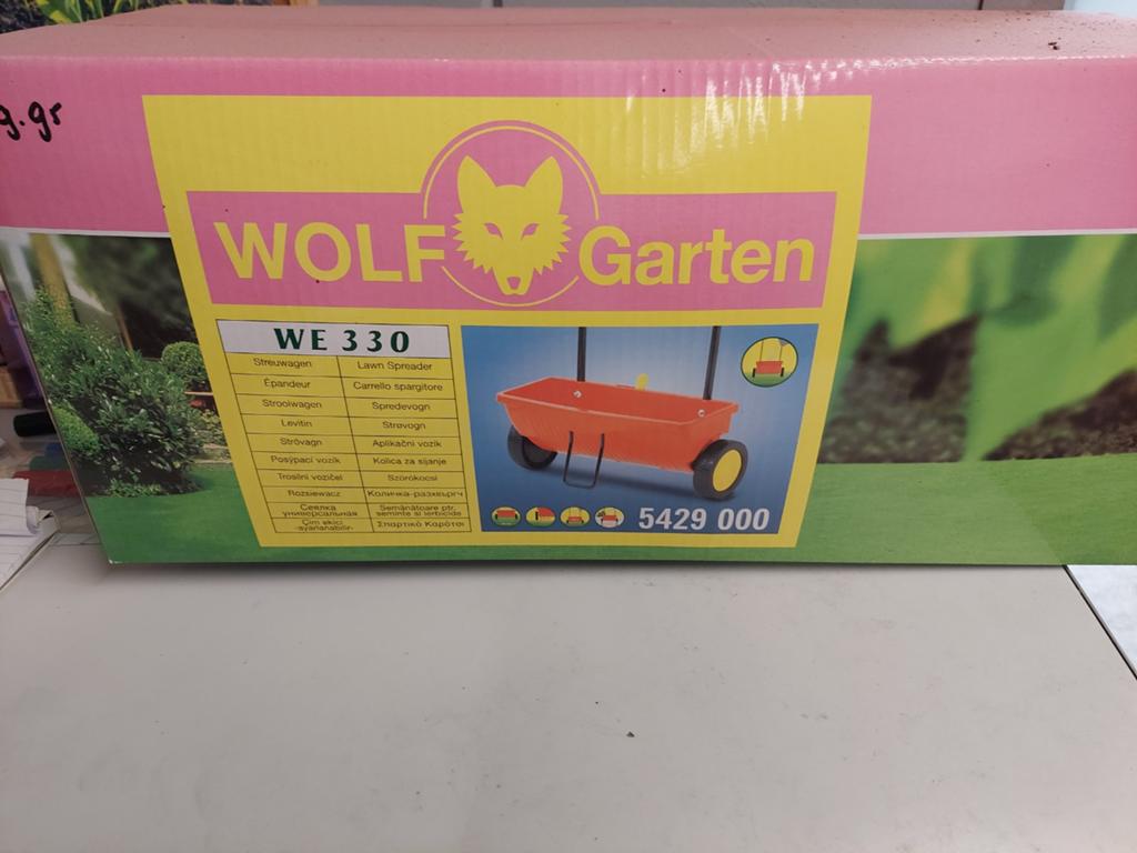 Wolf strooiwagen  actie tuinstrooiwagen, Ophalen of Verzenden