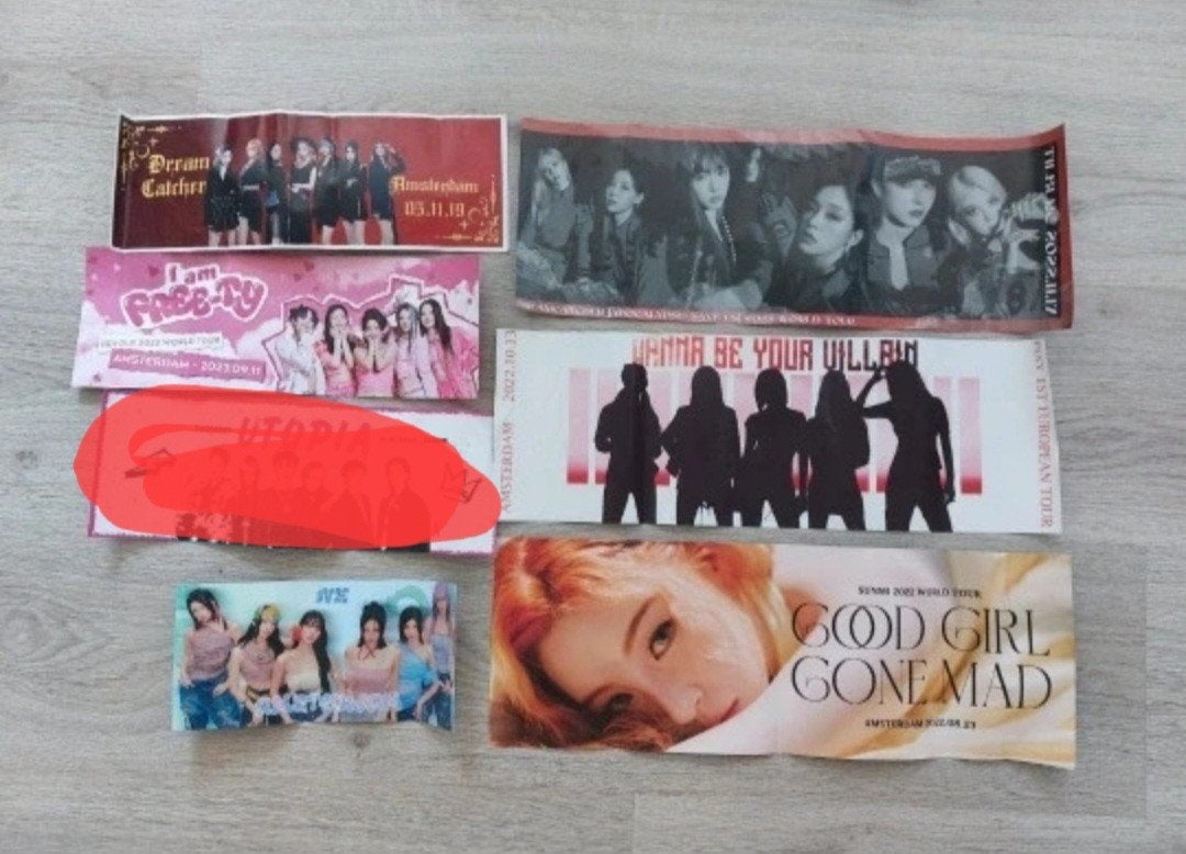 Kpop Slogans, Ophalen of Verzenden, Zo goed als nieuw, Foto of Kaart