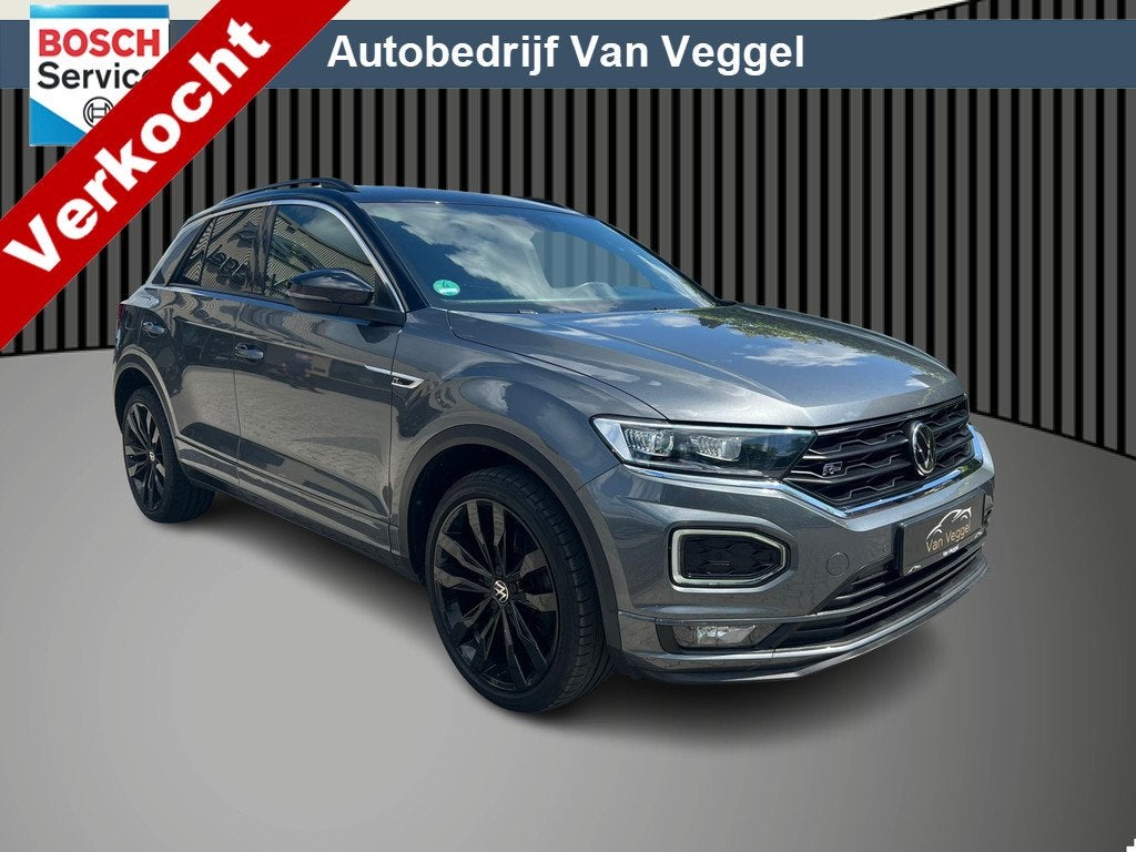 Volkswagen T-Roc 1.5 TSI R-Line virtual cockpit, camera, sto, Voorwielaandrijving, Zwart, 4 cilinders, 150 pk