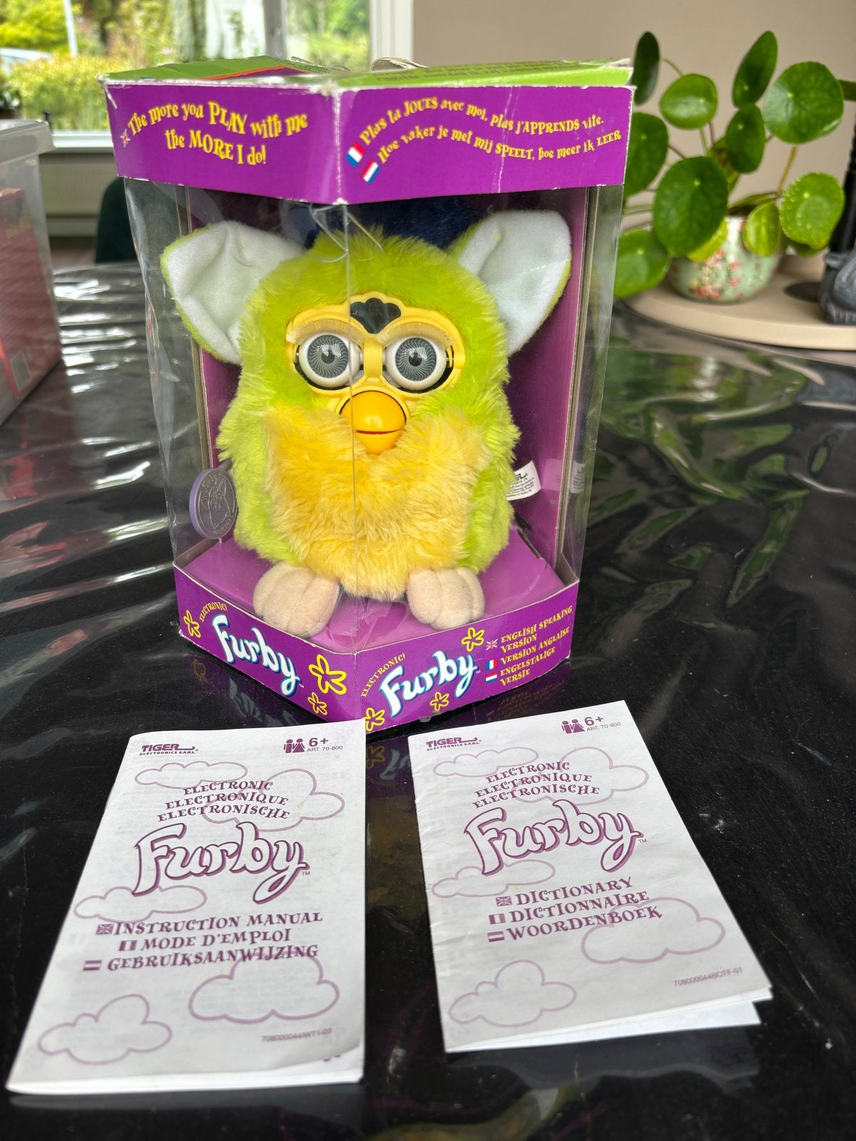 Originele Furby uit 1999 - Werkend met doos en boekjes, Ophalen of Verzenden, Zo goed als nieuw