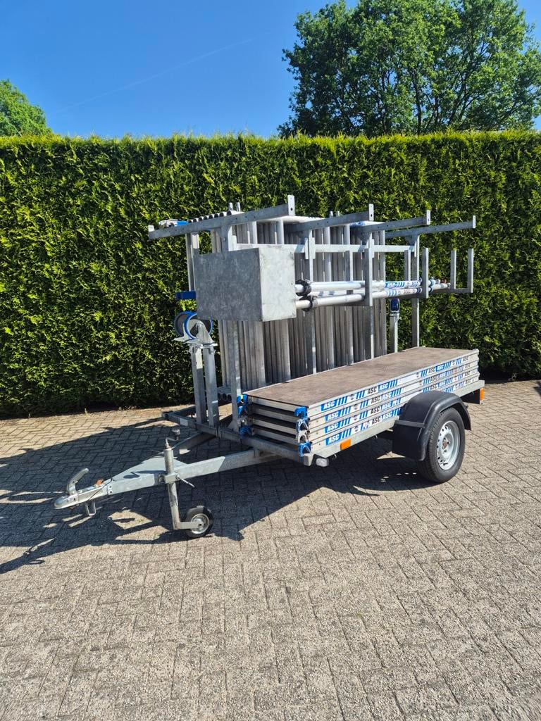 Super nette aluminium rolsteiger met aanhanger 10.20 hoogte, Ophalen, Zo goed als nieuw, Rolsteiger of Kamersteiger, 5 meter of hoger