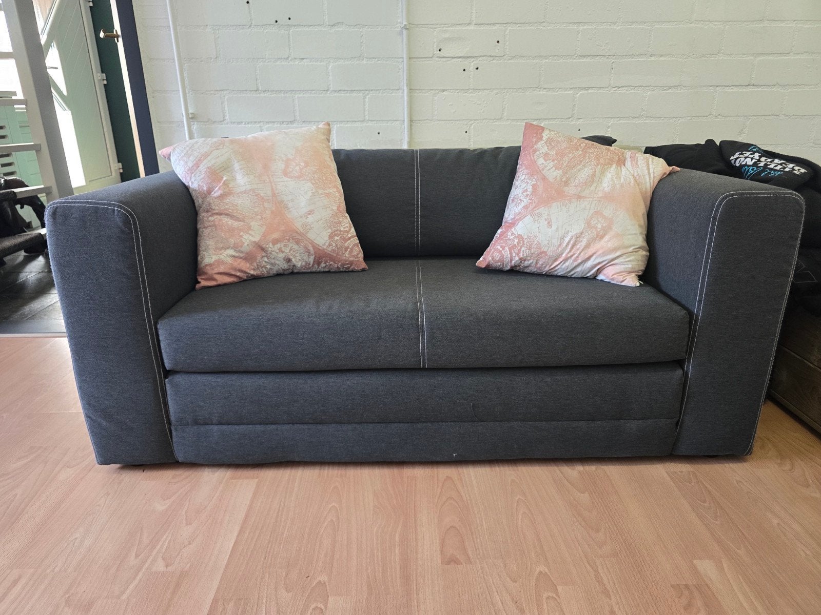IKEA Askeby slaapbank - Compact en comfortabel, Ophalen
