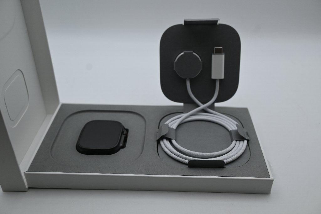 Apple Watch Ultra 3, Zwart, IOS, Nieuw, Ophalen of Verzenden