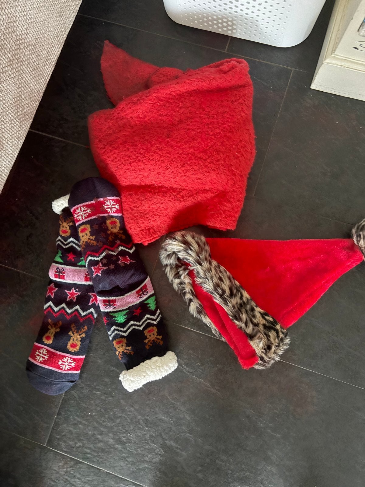 Kerst sjaal muts en sokken, Ophalen of Verzenden, Zo goed als nieuw