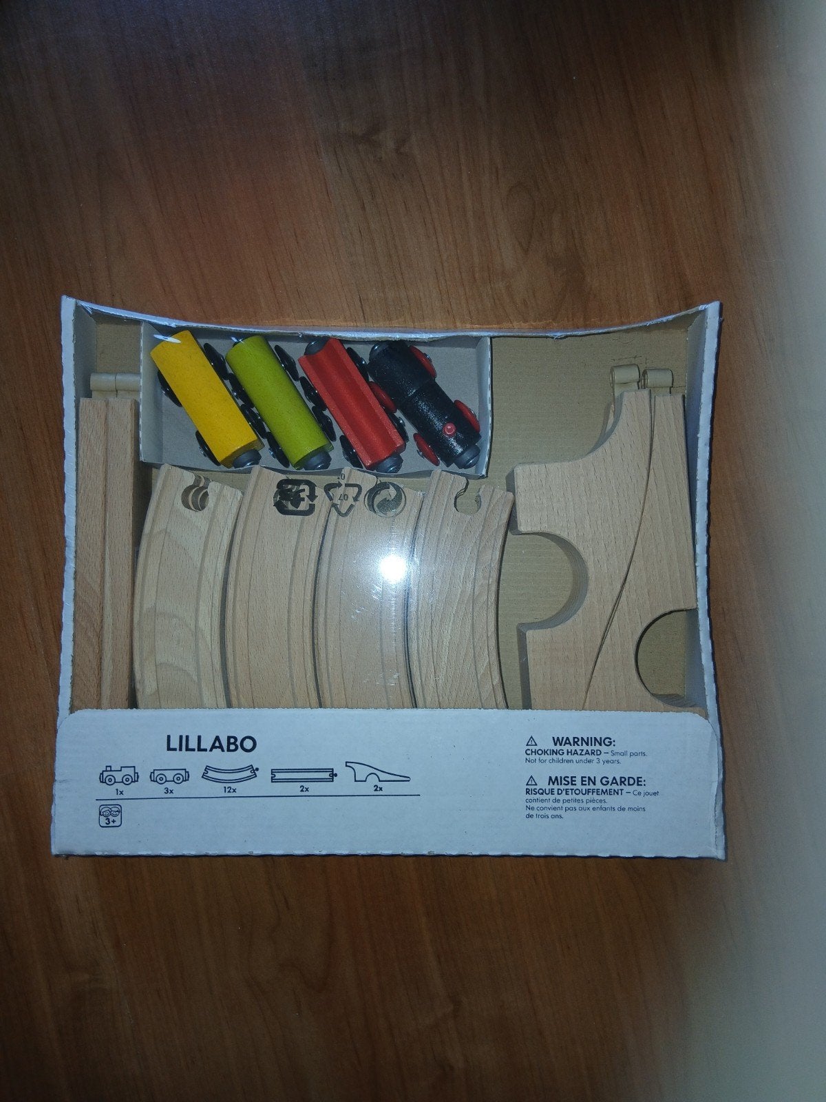 IKEA LILLABO Treinset met locomotieven en rails, Ophalen, Nieuw