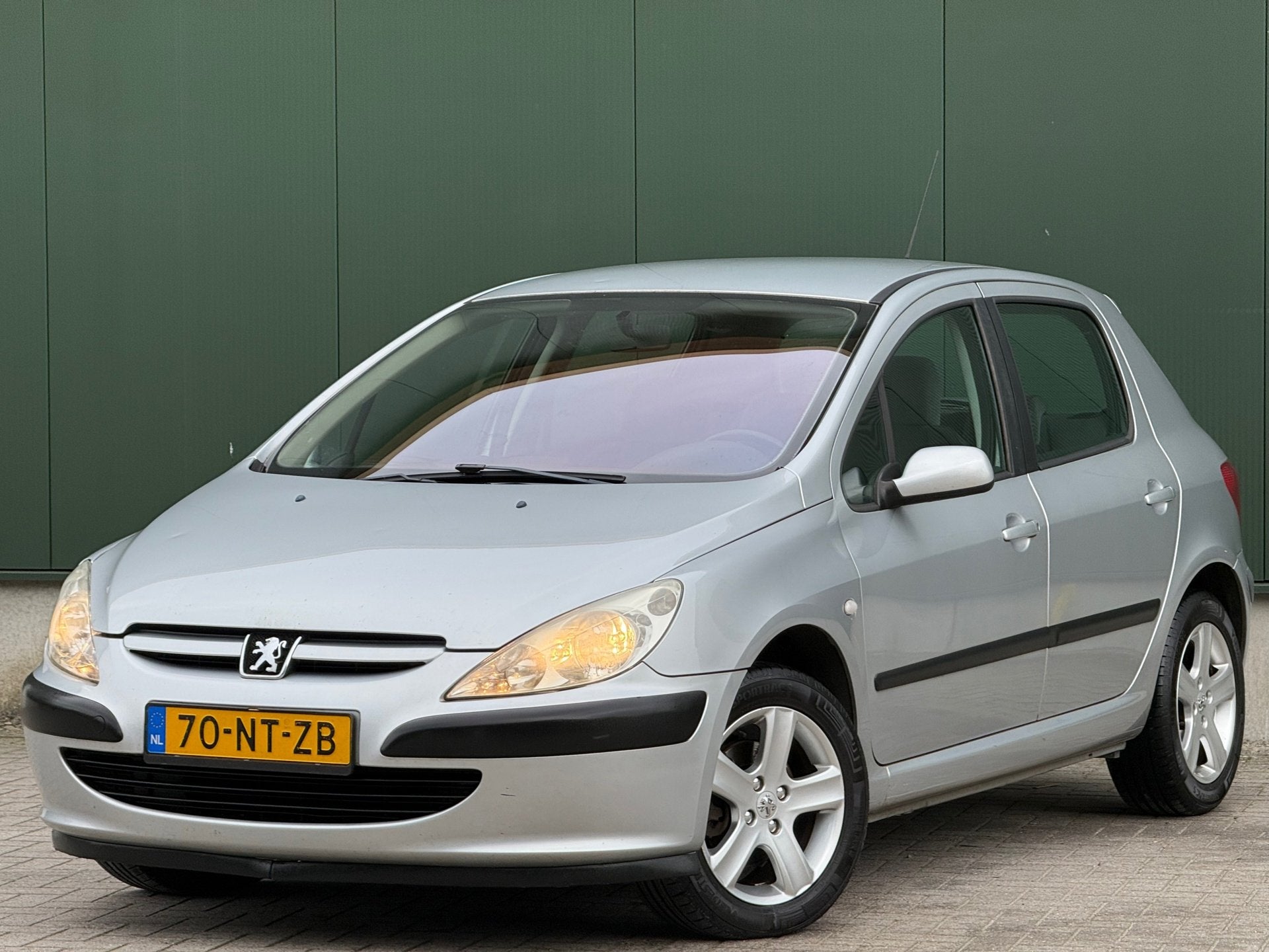 Zeer Nette Peugeot 307 XT Pack | AUTOMAAT Weinig KM | NAP, Auto's, 136 pk, Gebruikt, 4 cilinders, Automatische klimaatregeling