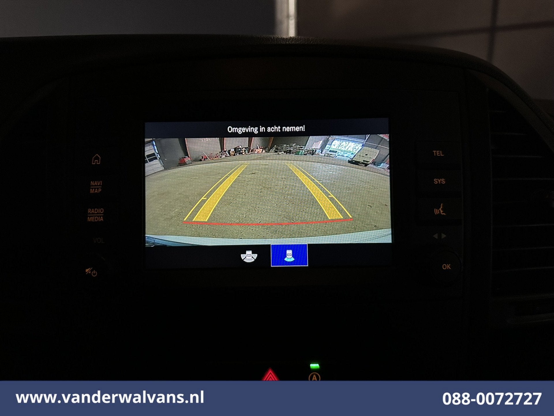 Mercedes-Benz Vito 114 CDI 136pk L2H1 Euro6 Airco | Camera |, Auto's, Dealer onderhouden, Gebruikt, 4 cilinders, 2000 kg