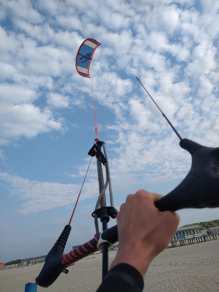 Cabrinha Drifter kite 9m, Watersport en Boten, Kitesurfen, Gebruikt, 9 m², Geen board, Ophalen of Verzenden
