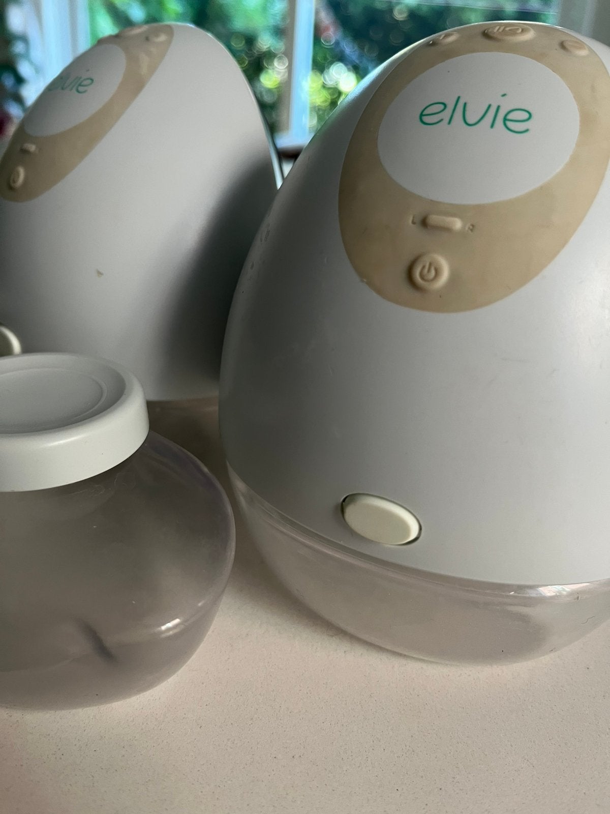 Elvie dubbele kolf, complete set met heel veel extra's, Ophalen of Verzenden, Gebruikt, Borstkolf