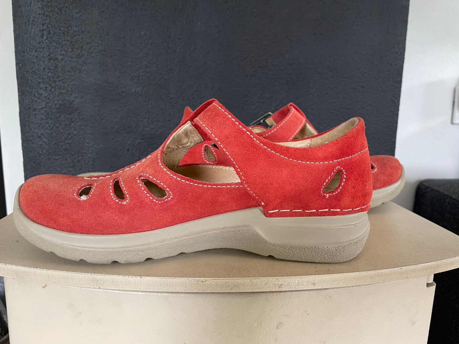 Sandalen, Zo goed als nieuw, Rood, Sandalen of Muiltjes, Ophalen of Verzenden