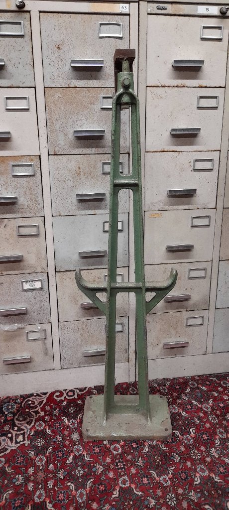 Oude gietijzeren machine standaard industriële lamp, Antiek en Kunst, Ophalen