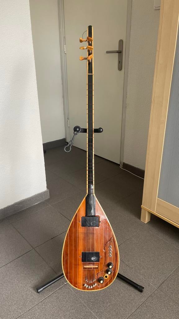 Turkse Elektro Saz / Baglama met 37cm klankkast, Ophalen, Gebruikt